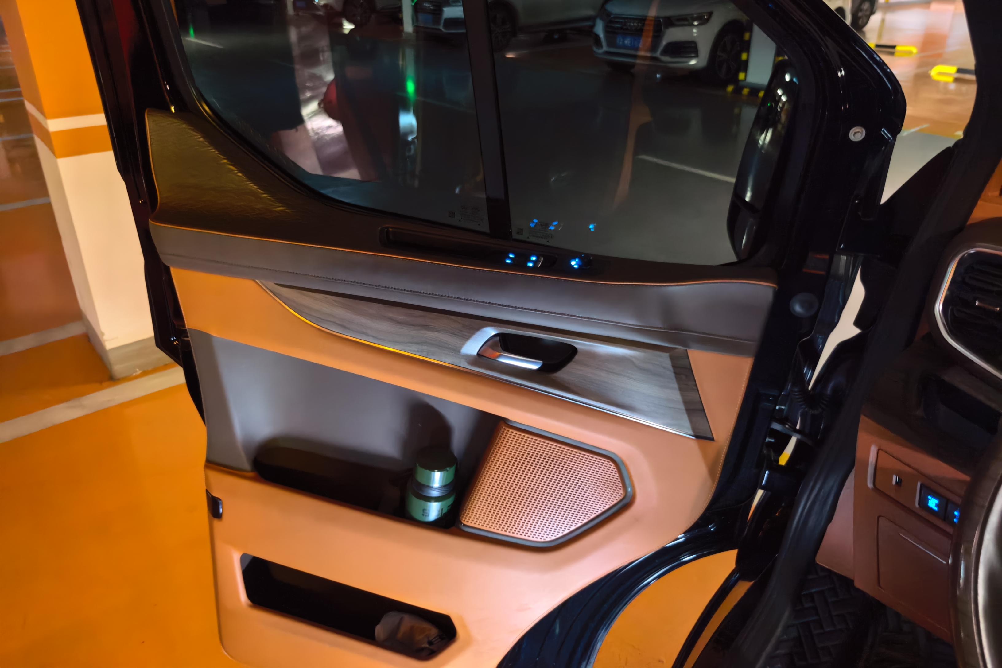 Ford Tourneo 2023 car image #21