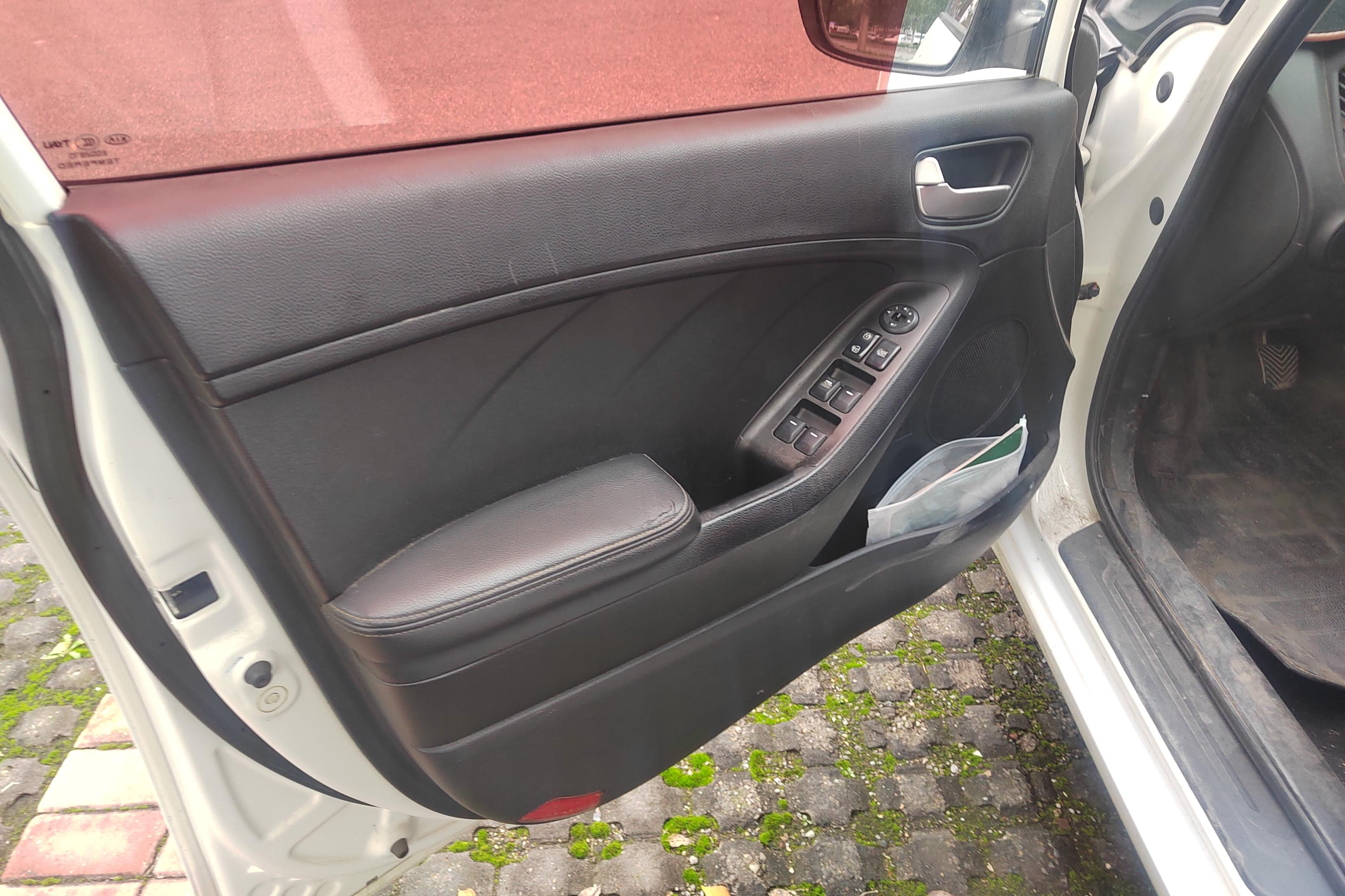 Kia Forte Koup 2015 image de voiture #21