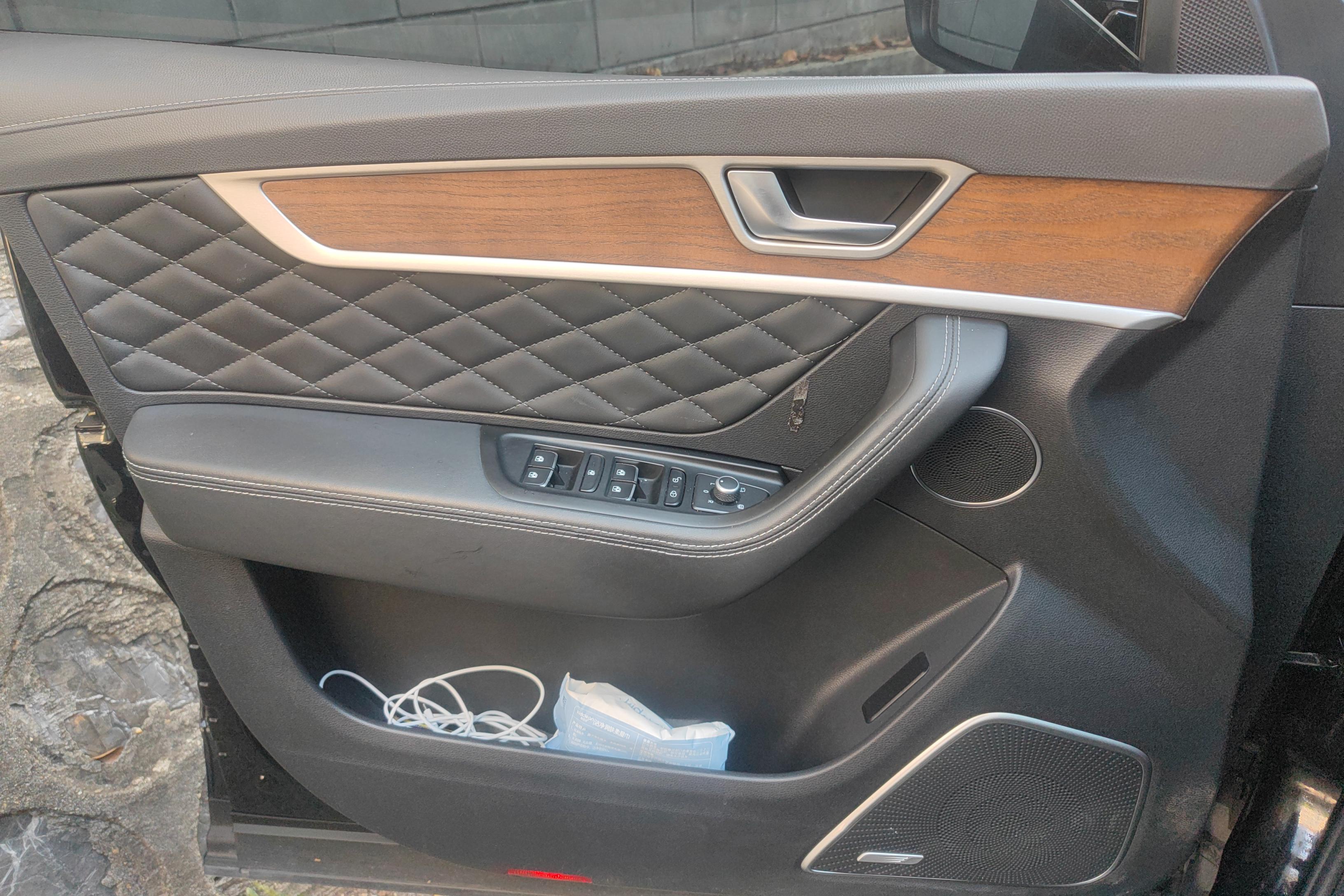 HongQi HS7 2021 car image #21