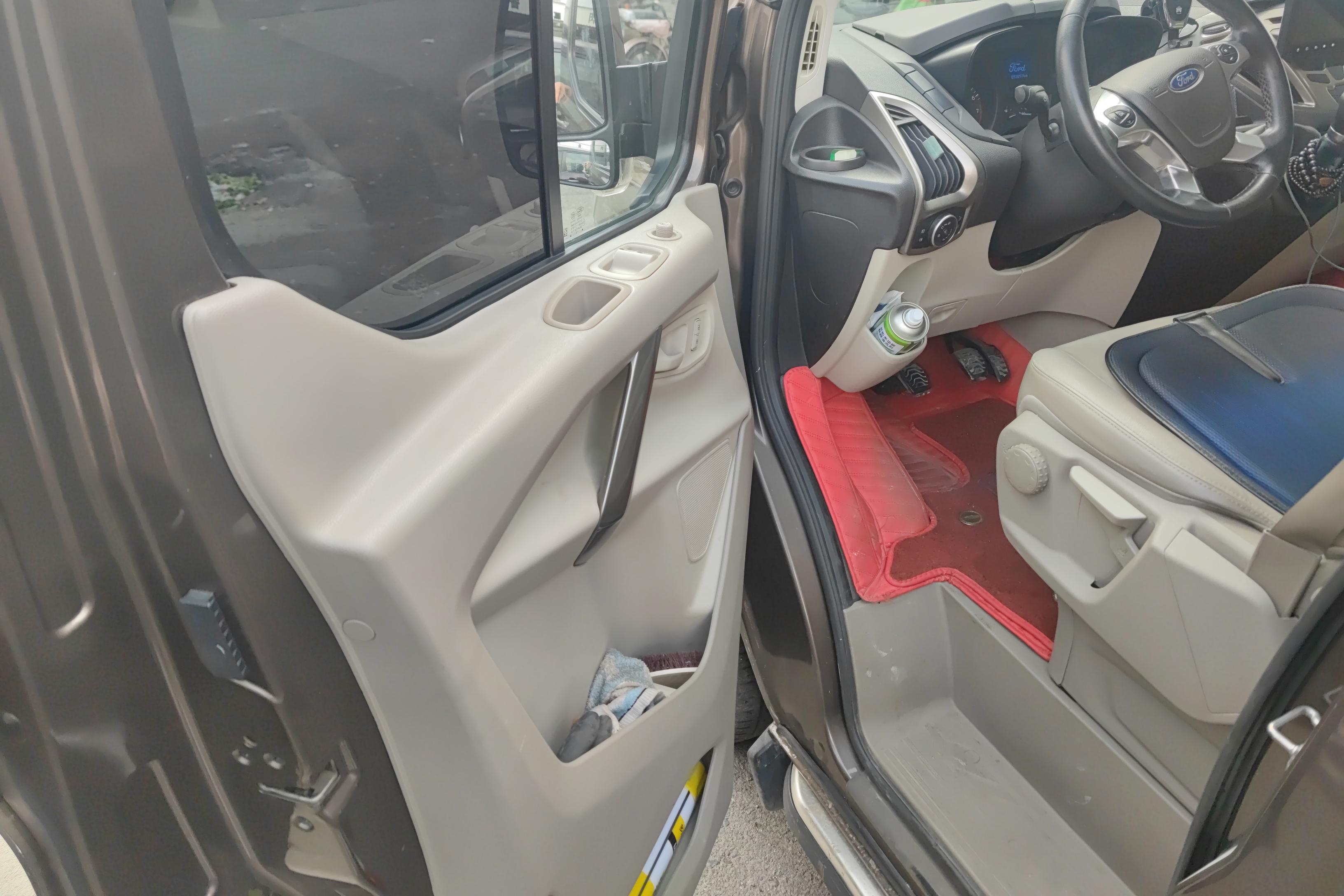 Ford Tourneo 2018 #21 Ford Tourneo 2018 car image #21