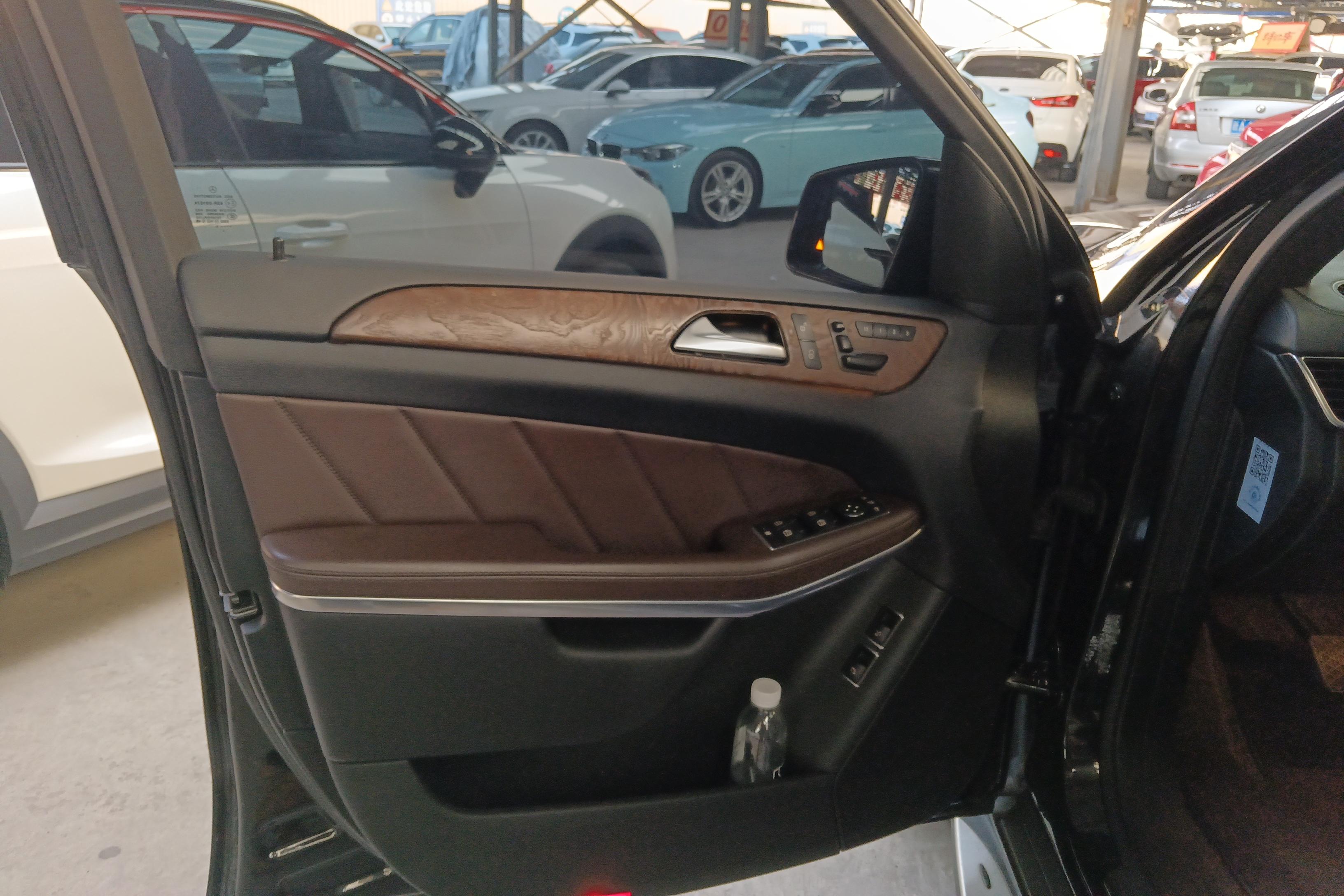 Mercedes-Benz GL Class 2015 #21 Mercedes-Benz GL Class 2015 car image #21