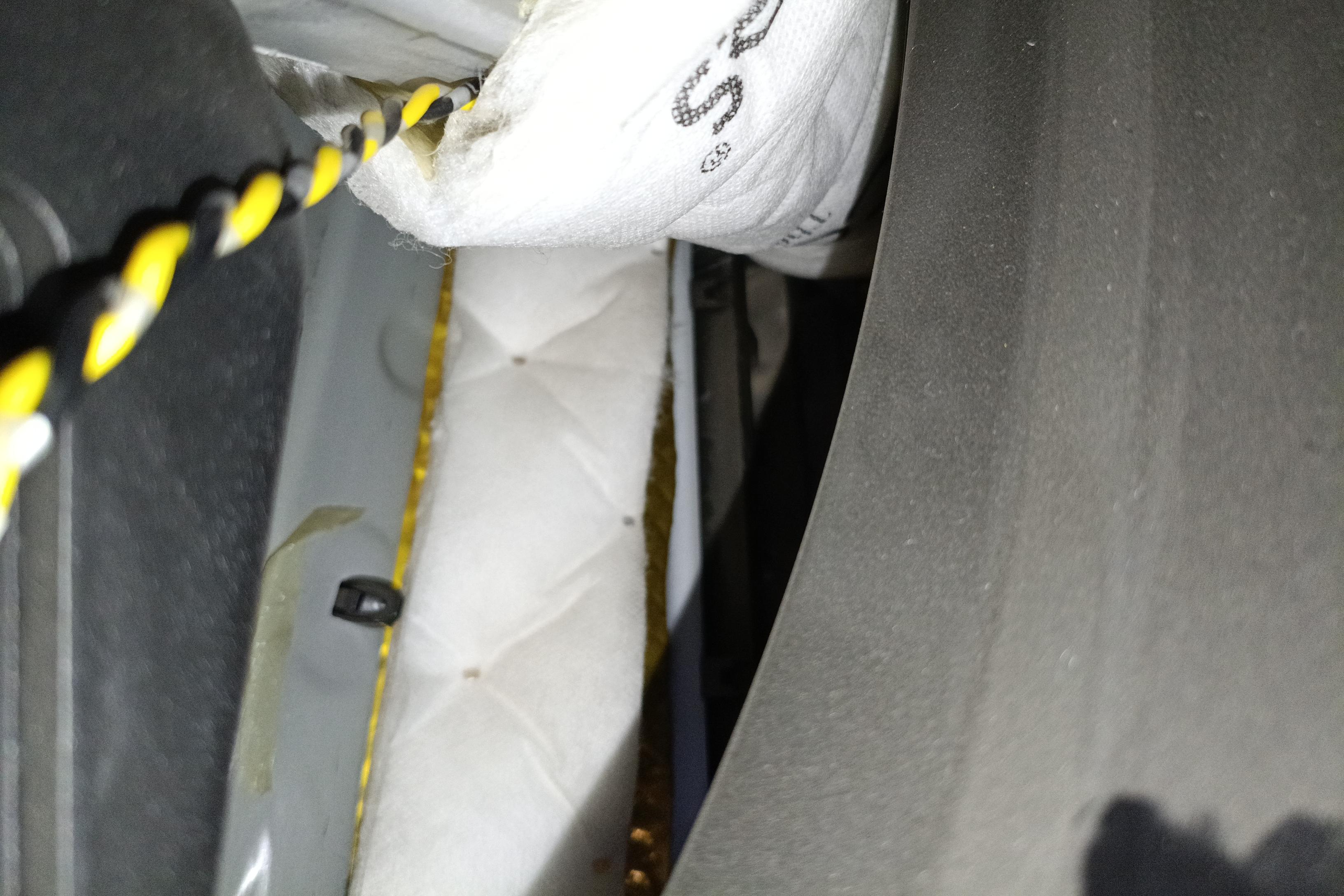 Toyota Granvia 2023 car image #21