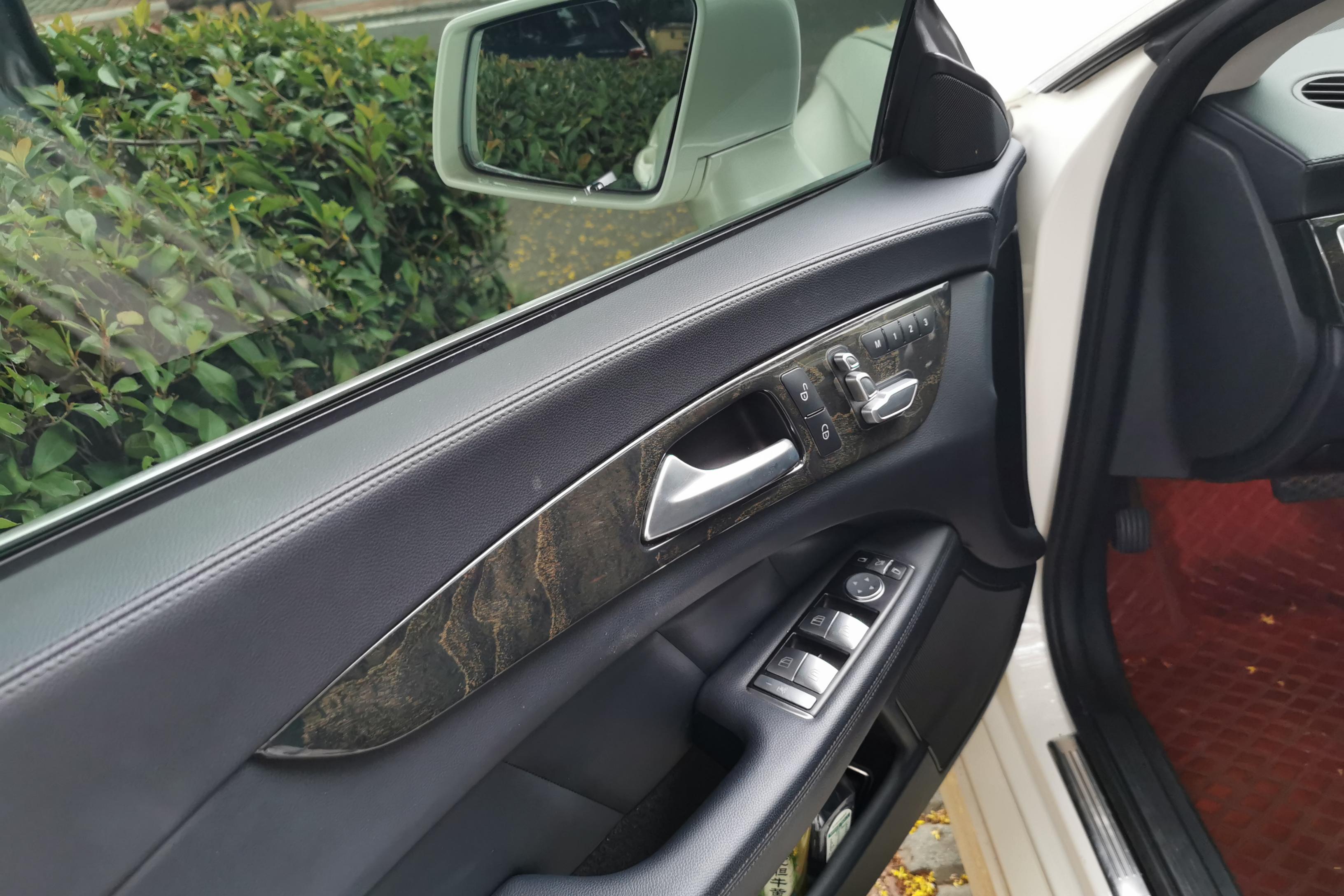 Mercedes-Benz CLS AMG 2015 car image #21