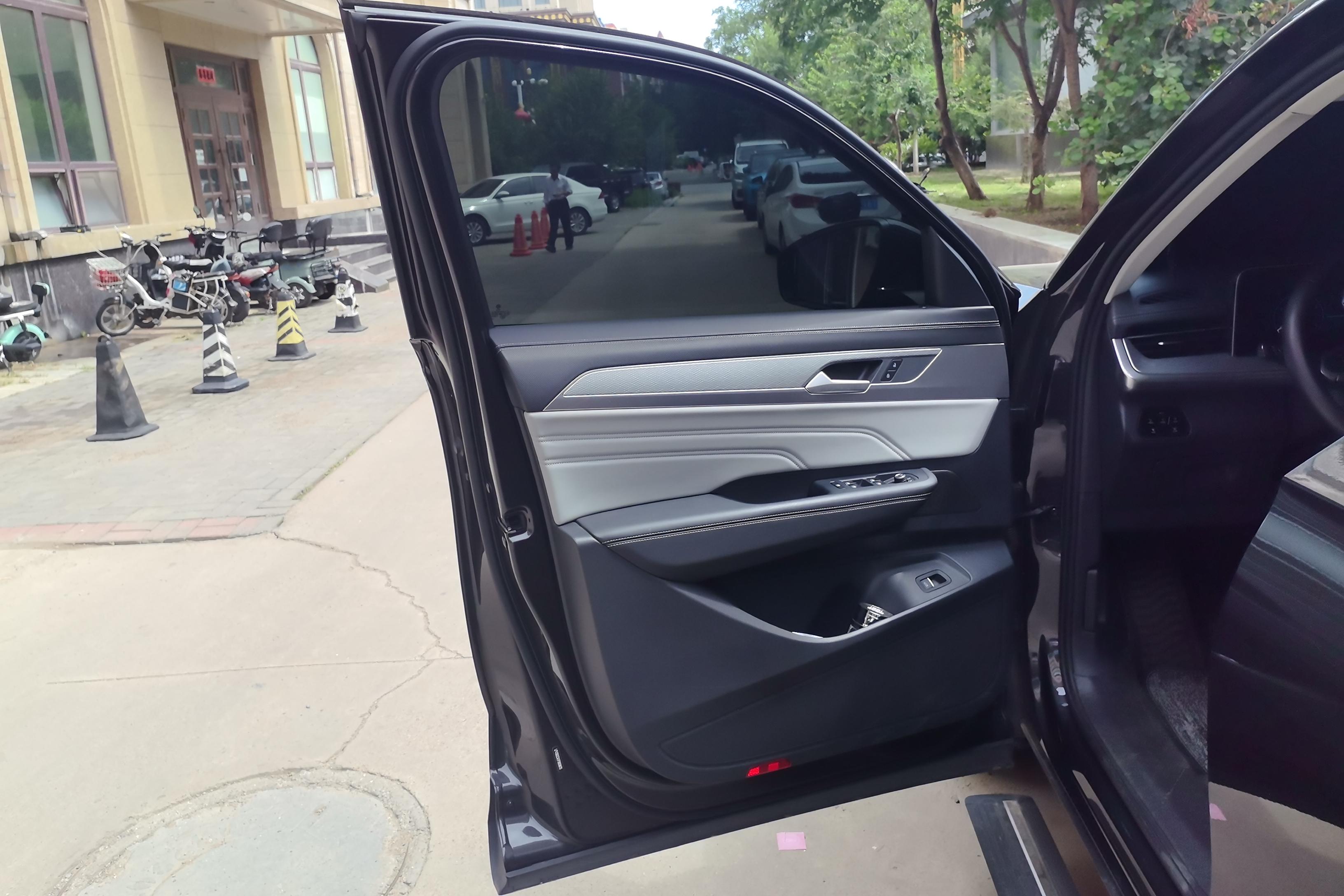 Volkswagen Tavendor 2023 #21 Volkswagen Tavendor 2023 car image #21