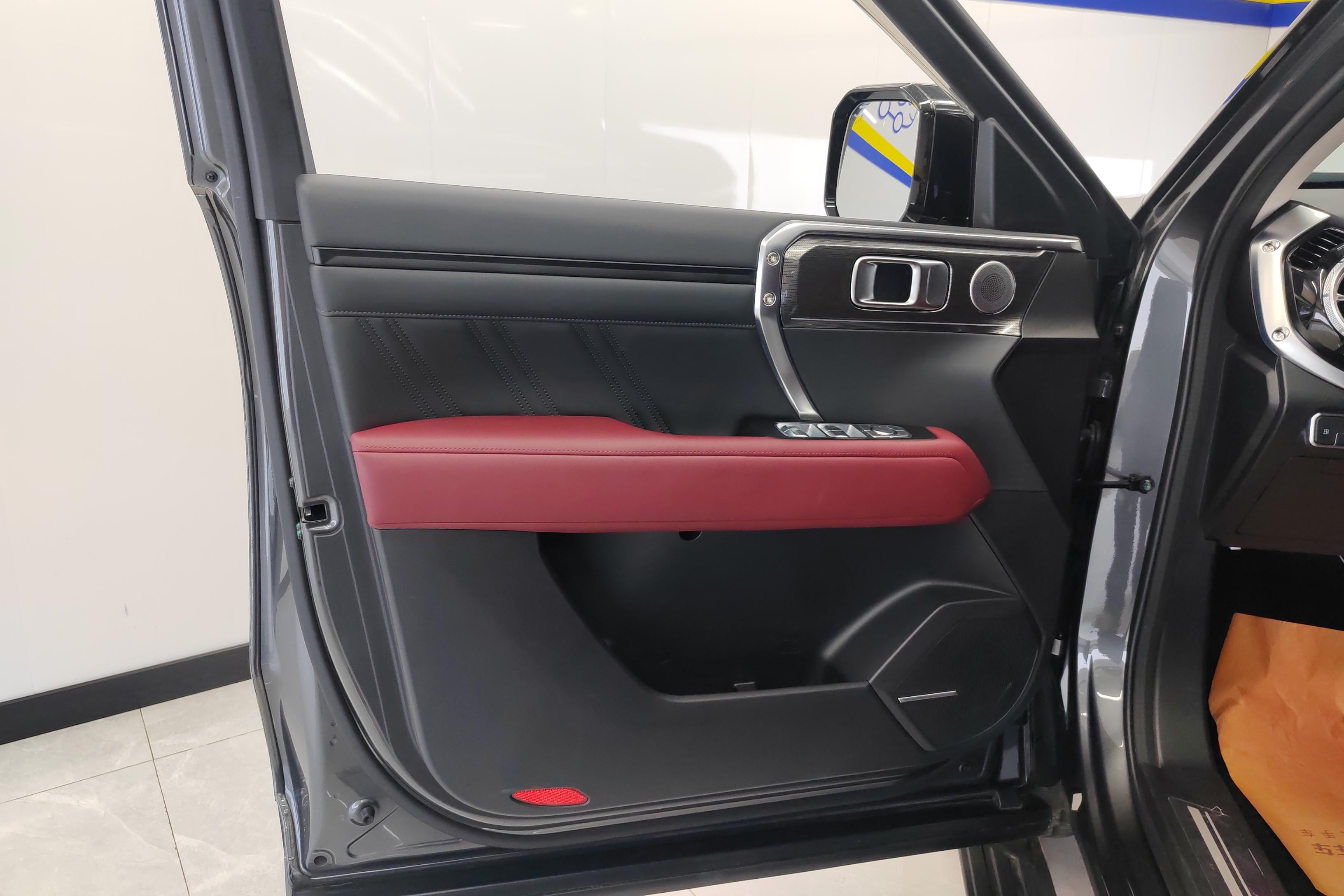 Tank 400 2024 car image #21