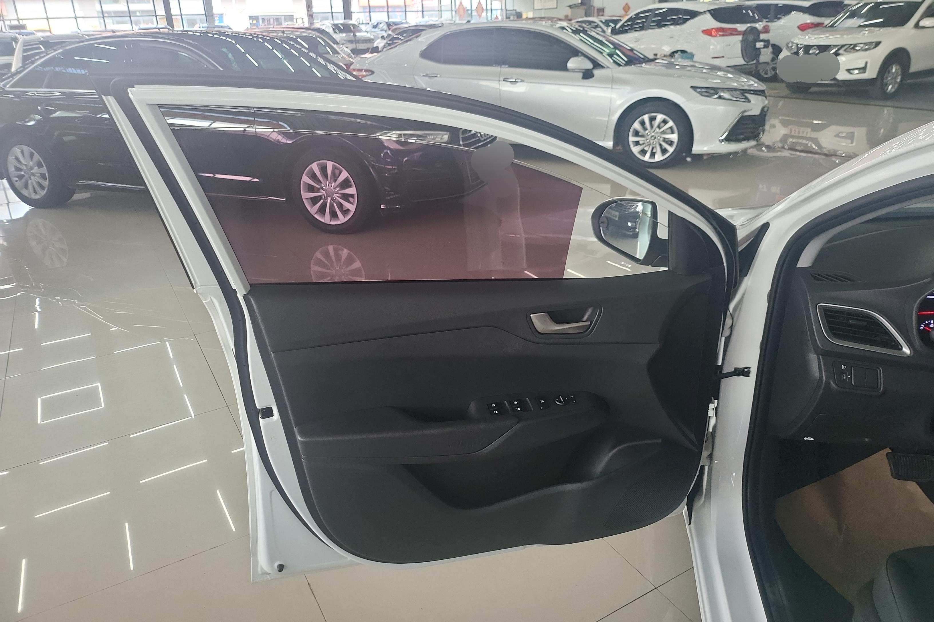 Hyundai Verna 2019 #21 Hyundai Verna 2019 car image #21