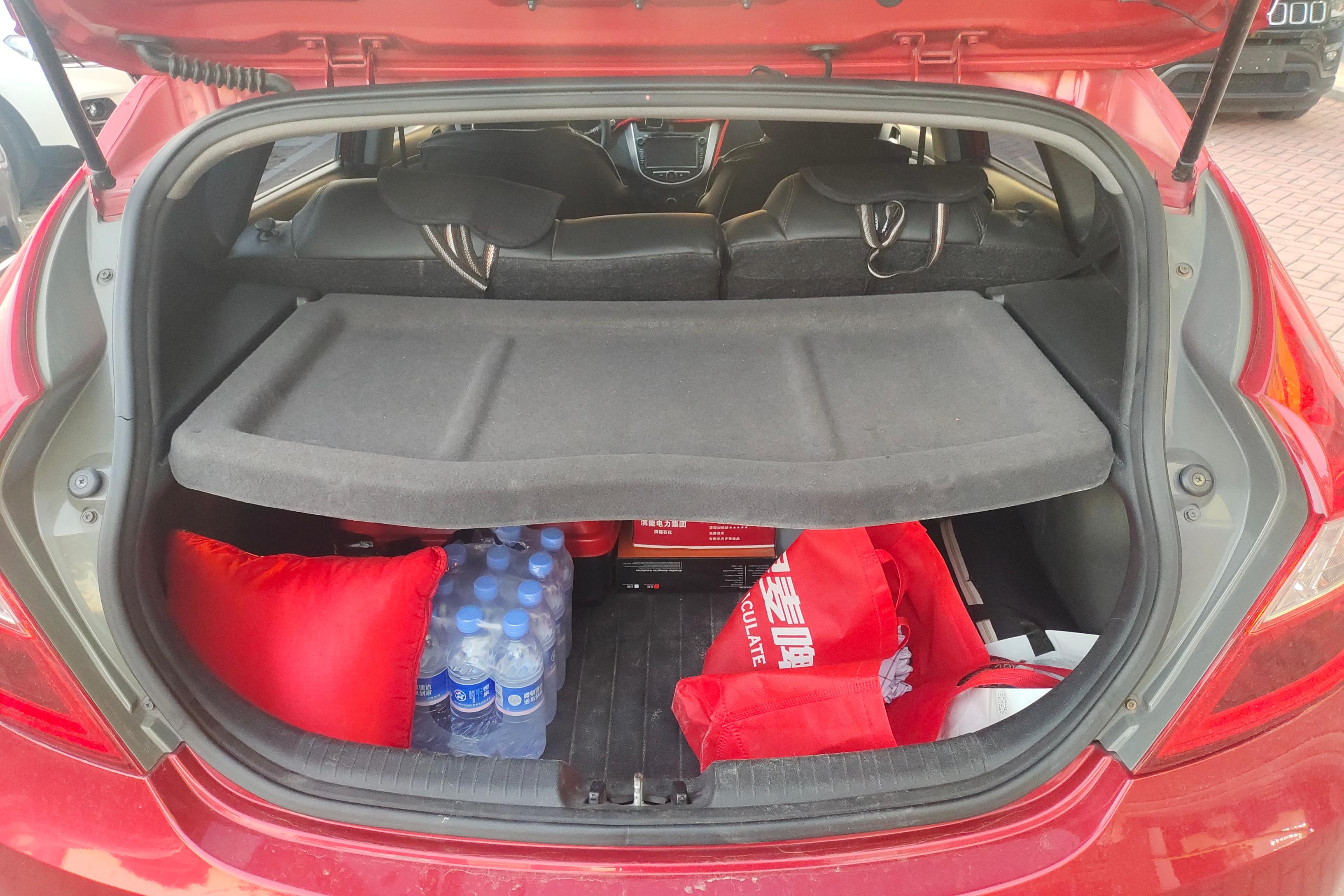 Hyundai Reina Hatchback 2014 #21 Hyundai Reina Hatchback 2014 immagine di auto #21