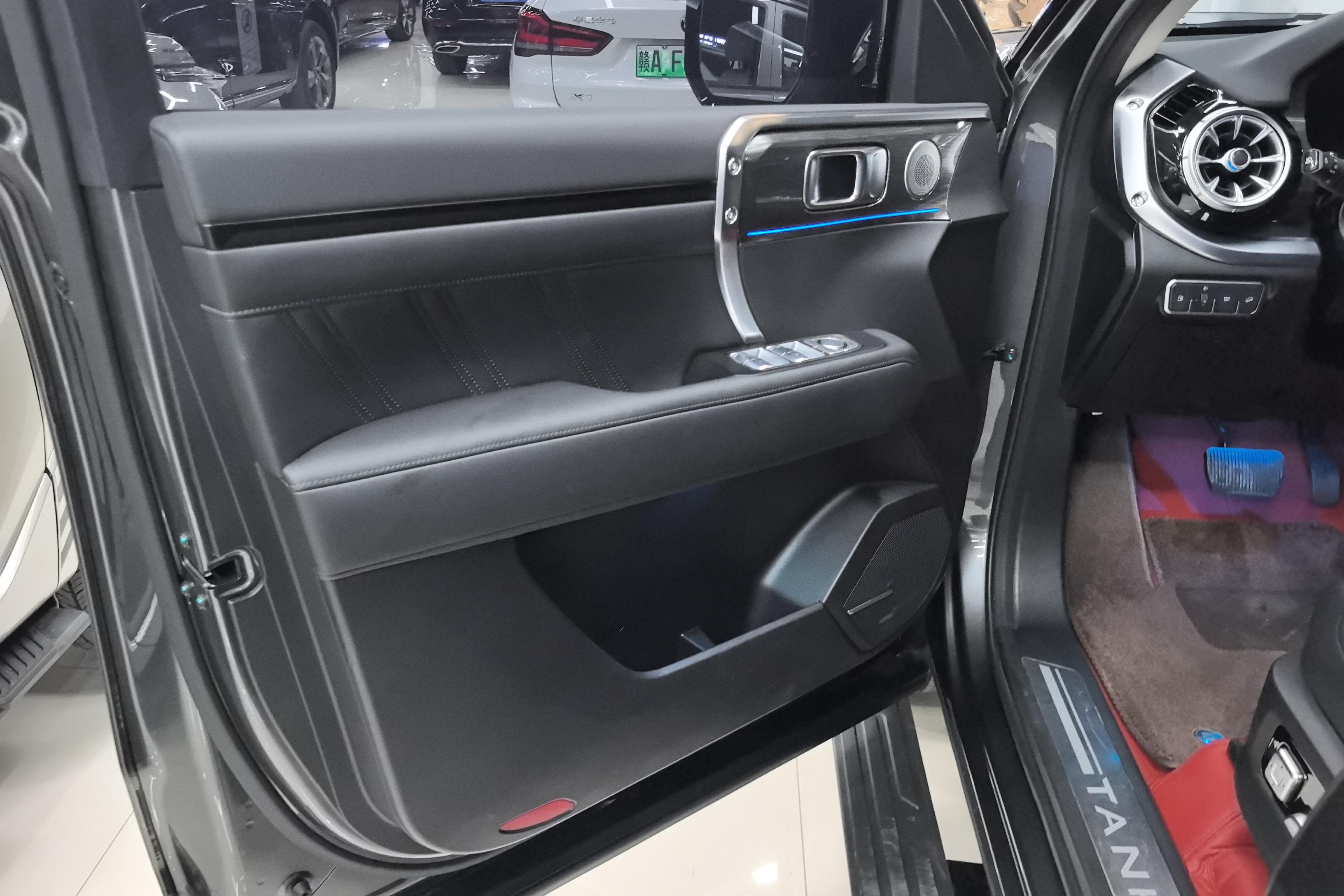 Tank 400 2024 car image #21