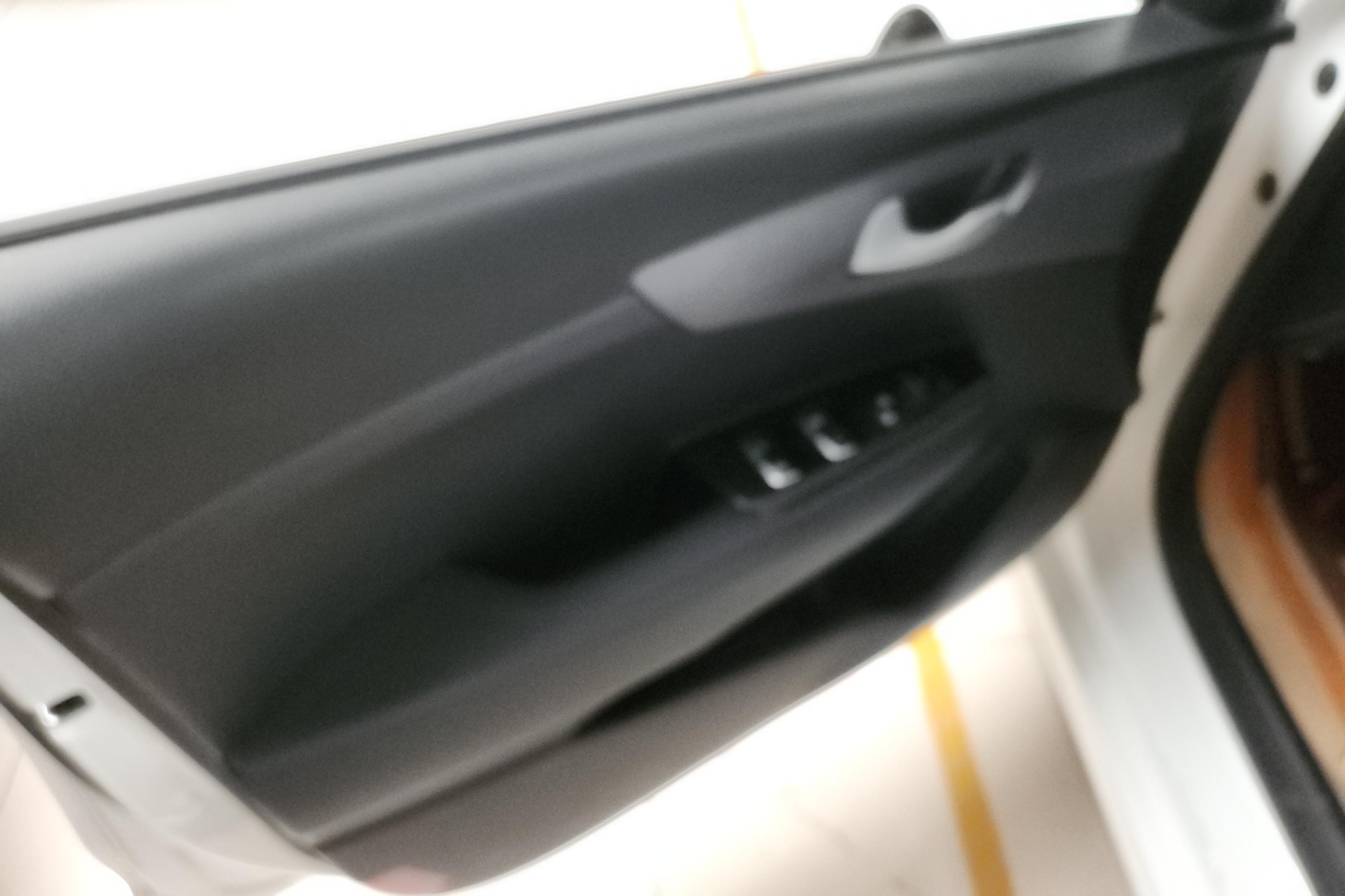 Kia Forte 2020 imagem de carro #21