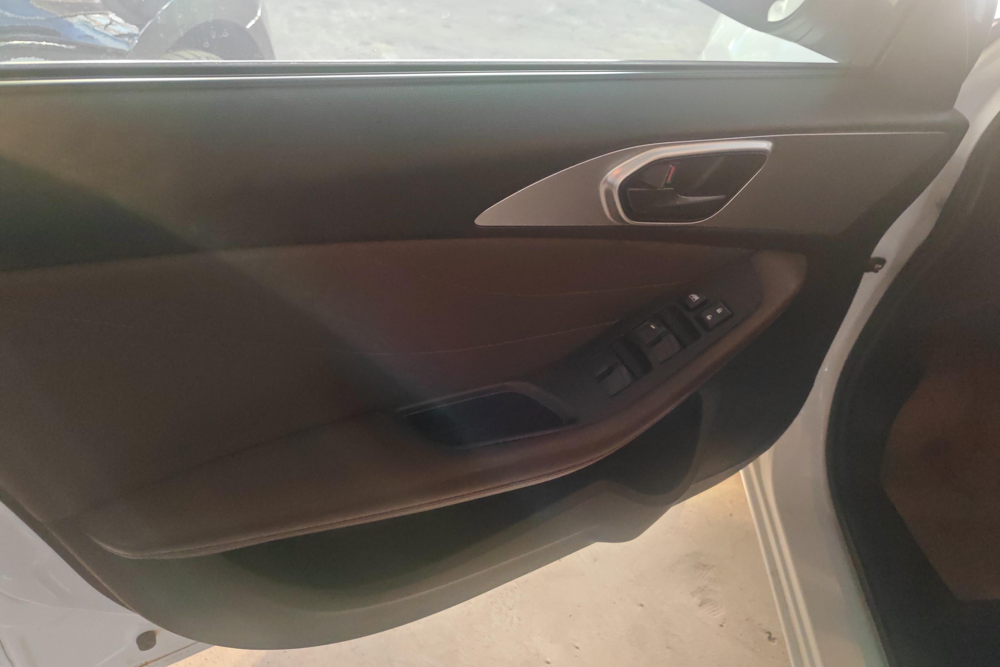 Soueast A5 Wing Dance 2019 #21 Soueast A5 Wing Dance 2019 car image #21