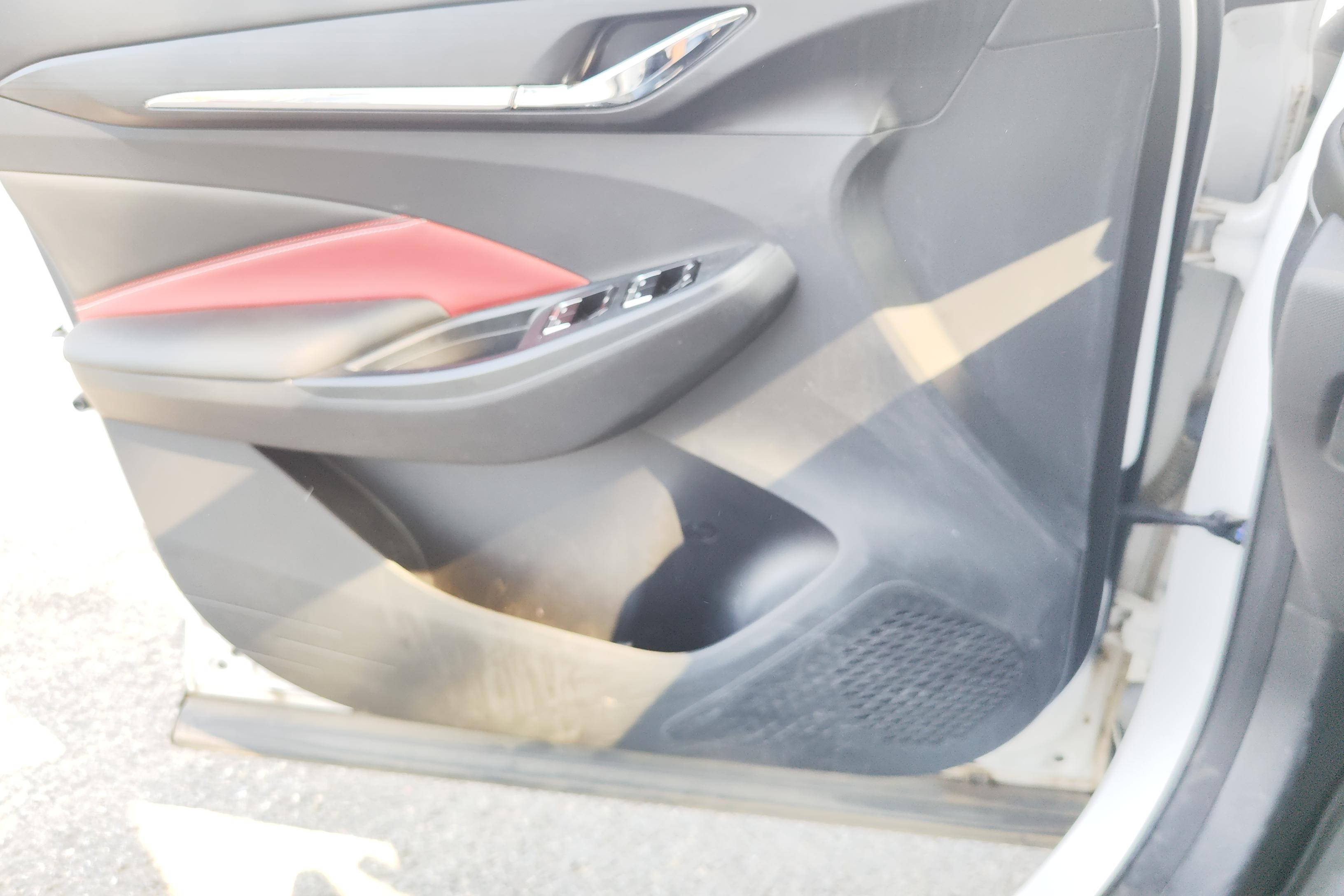 Changan X5 PLUS 2022 #21 Changan X5 PLUS 2022 изображение автомобиля #21