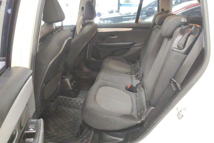 BMW 2 Series Gran Tourer 2015 car image #21