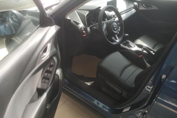 Mazda CX-3 2019 car image #21