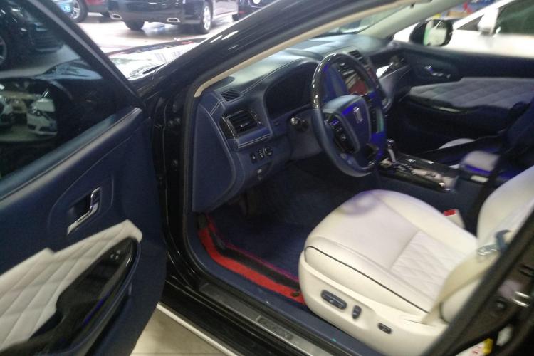 Toyota Crown 2014 imagen de coche #21