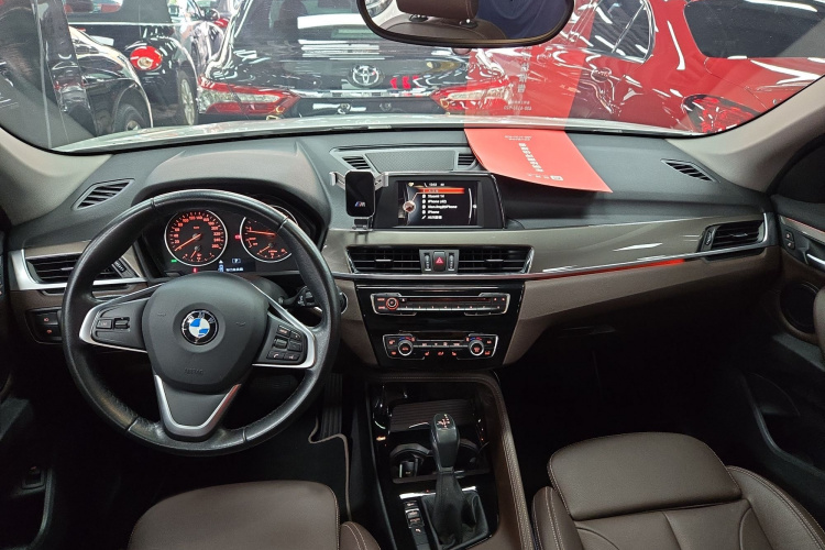 BMW X1 M35Li 2017 car image #21