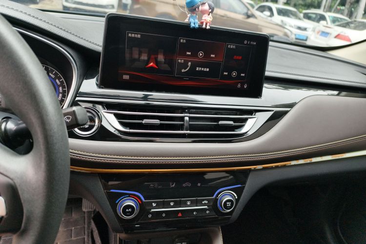 Changan Eado DT 2018 car image #21