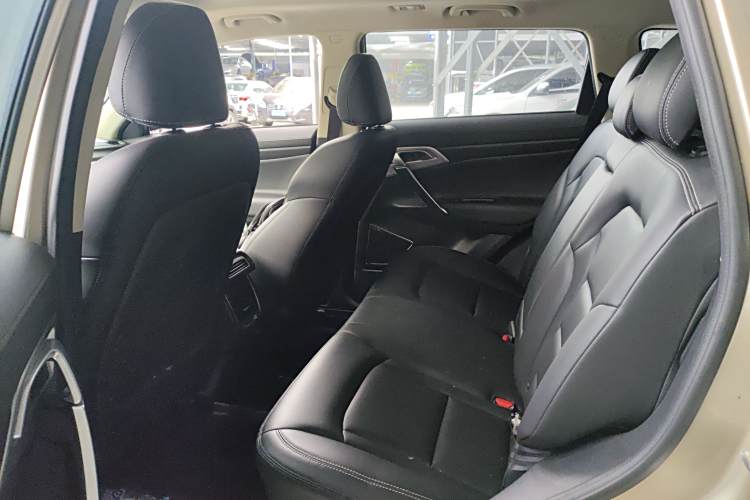 GEELY Okavango 2017 #21 GEELY Okavango 2017 car image #21