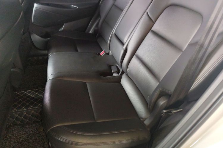 Hyundai Tucson (Imported) 2016 #21 Hyundai Tucson (Imported) 2016 car image #21