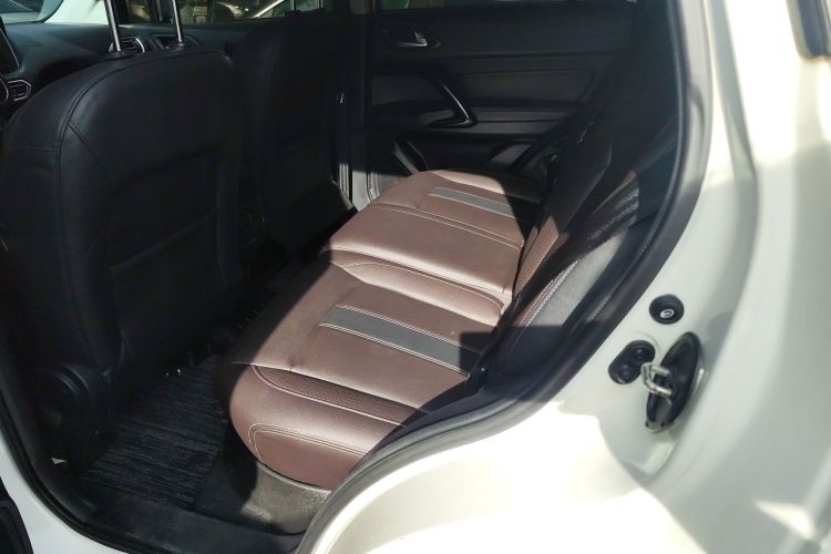 GAC Trumpchi GS4 2019 car image #21