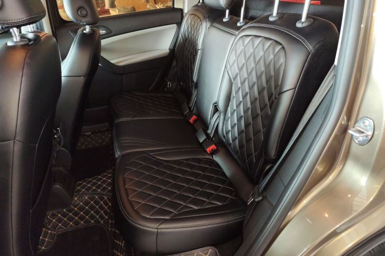 Skoda Yeti (Imported) 2019 car image #21