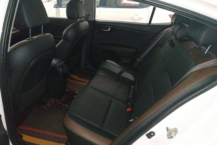 起亚 凯绅 2018 汽车图片 #21