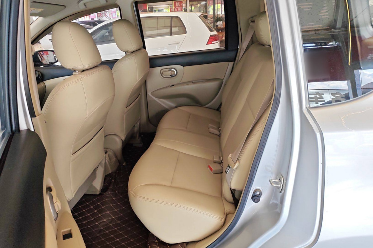 日产 骊威 2018 汽车图片 #21