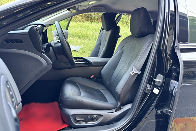 Toyota Mirai 2023 immagine di auto #21