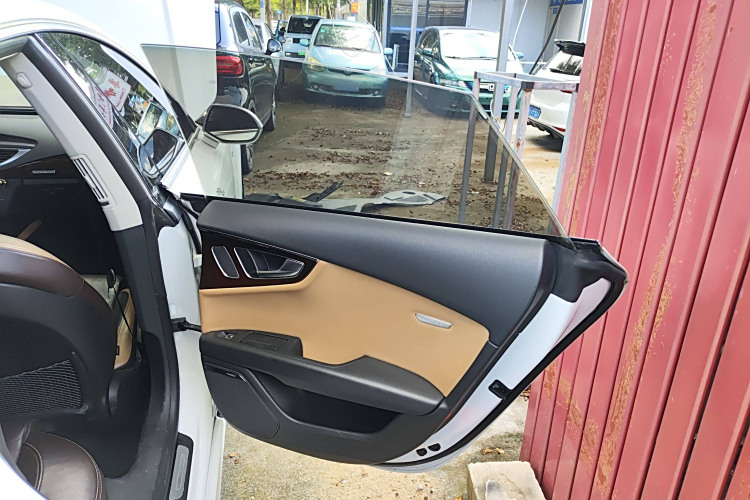 Audi A7 2015 immagine di auto #21