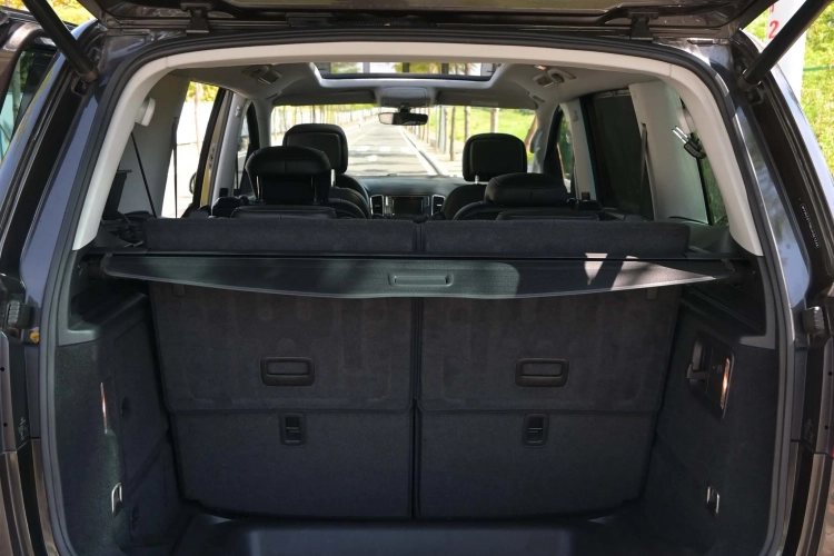 Volkswagen Sharan 2018 immagine di auto #21