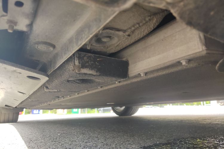 哪吒汽车 哪吒GT 2023 汽车图片 #21