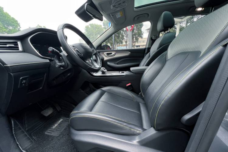 Roewe RX5 New Energy 2021 изображение автомобиля #21