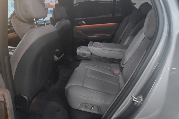 蔚来 蔚来ES7 2024 汽车图片 #21