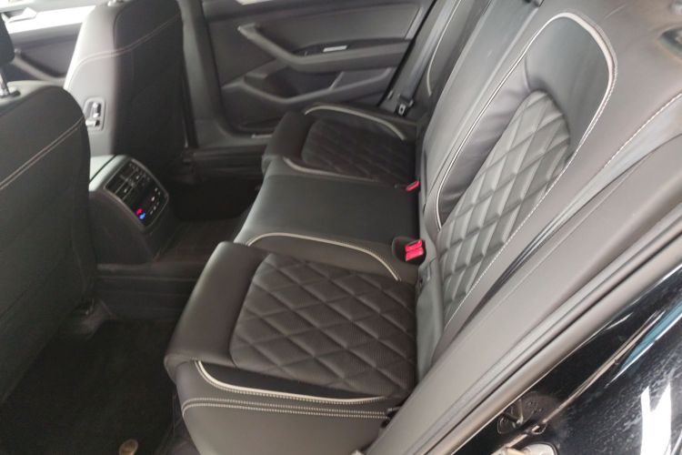 Volkswagen Magotan GTE 2024 car image #21