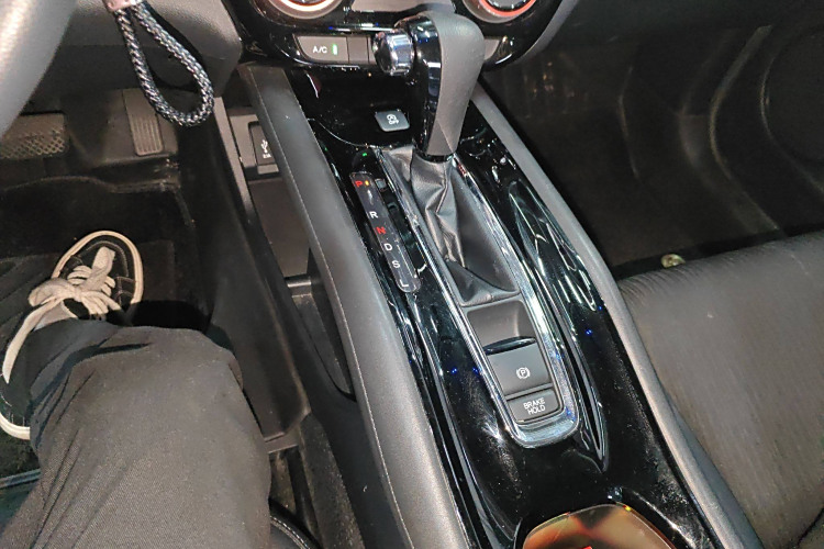 Honda VEZEL 2021 car image #21