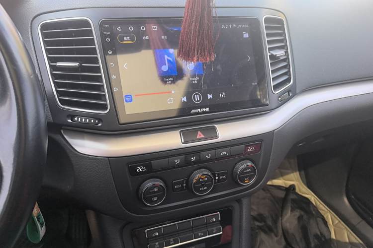 Volkswagen Sharan 2017 immagine di auto #21