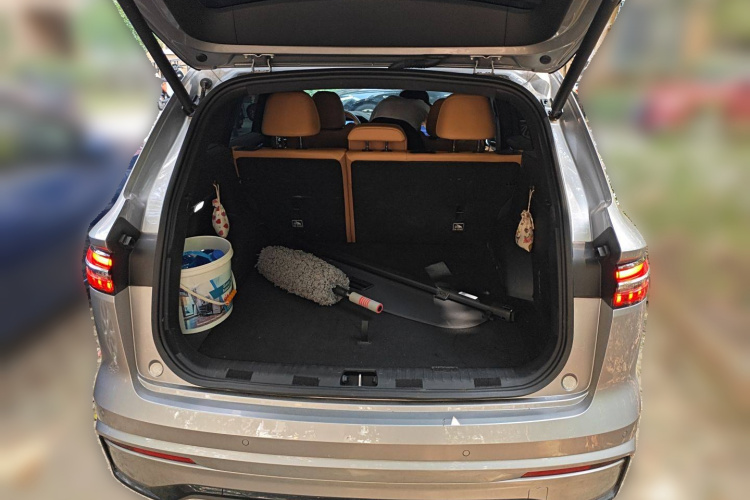 GEELY Monjaro EREV 2023 car image #21