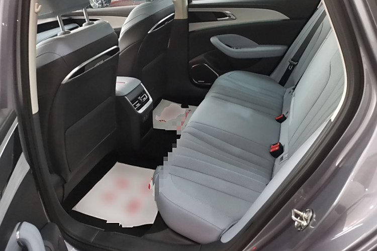 HongQi H5 PHEV 2025 car image #21