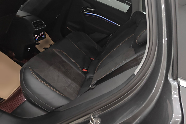 Audi e-tron 2022 imagen de coche #21