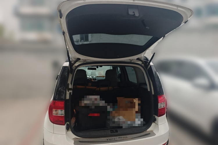 Skoda Yeti (Imported) 2018 car image #21