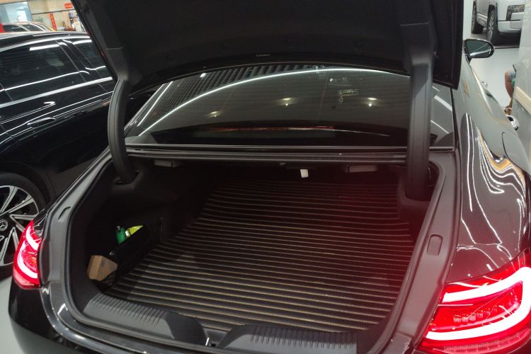 Mercedes-Benz CLS Class 2021 car image #21