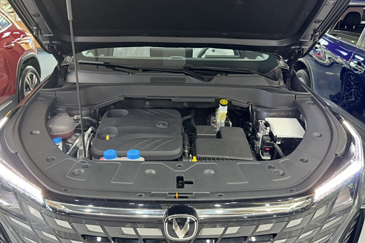 Changan UNI-Z 2025 #21 Changan UNI-Z 2025 immagine di auto #21