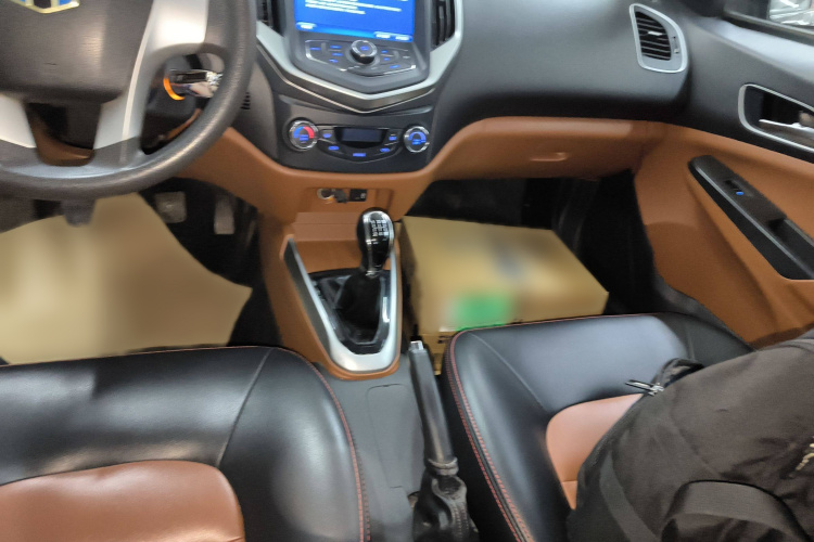 GEELY KingKong 2016 immagine di auto #21