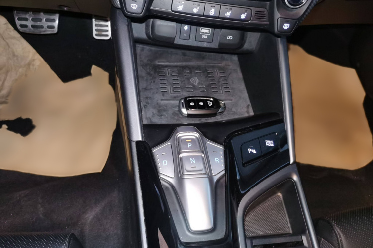 Hyundai Lafesta EV 2020 #21 Hyundai Lafesta EV 2020 car image #21