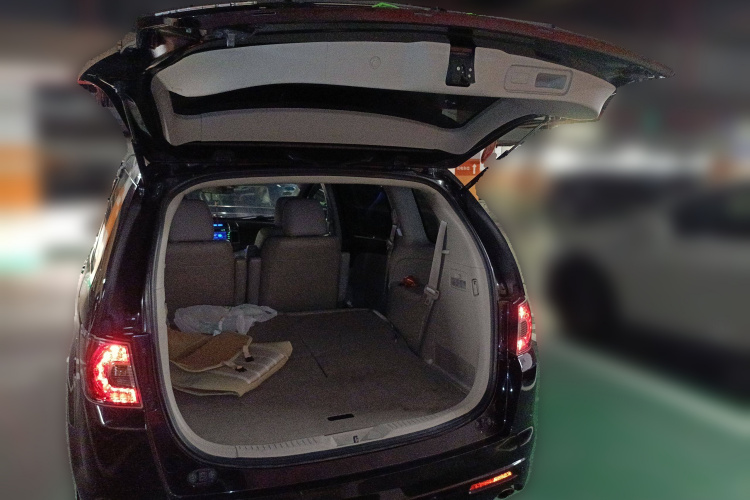 马自达 马自达8(进口) 2011 汽车图片 #21