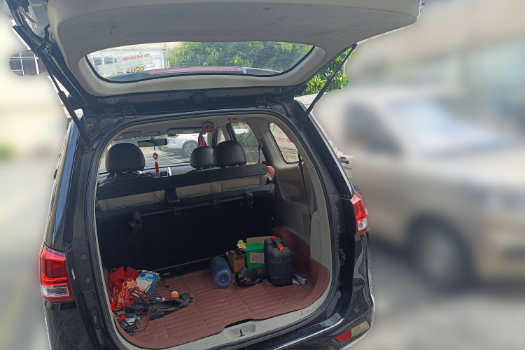 Forthing S500 2016 #21 Forthing S500 2016 car image #21