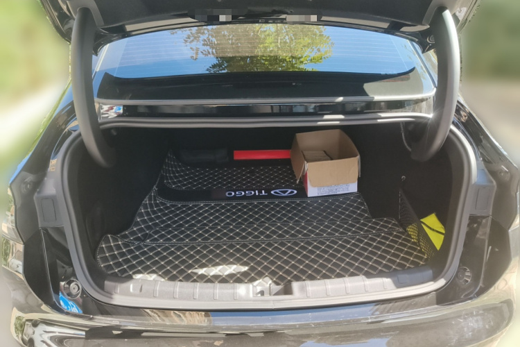 零跑汽车 零跑B01 2025 汽车图片 #21