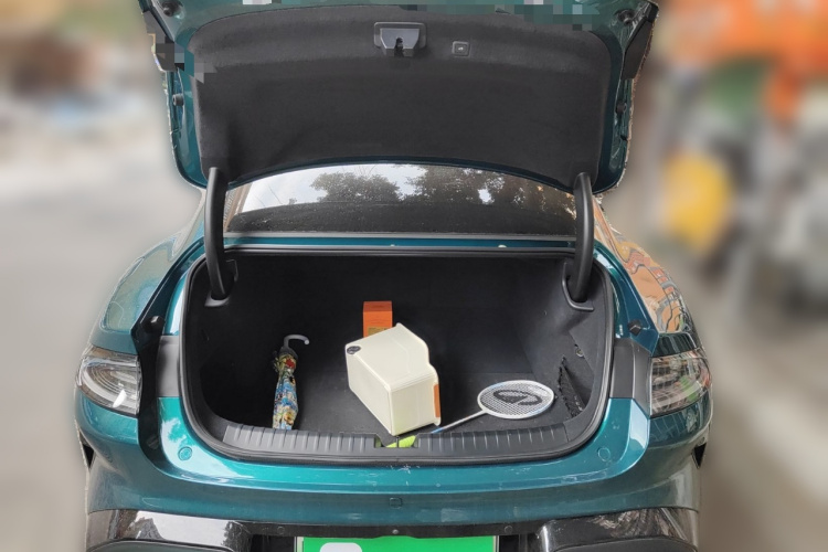 小米汽车 小米SU7 Ultra 2025 汽车图片 #21