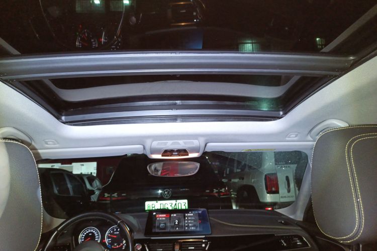 BMW 1 Series M 2023 #21 BMW 1 Series M 2023 immagine di auto #21