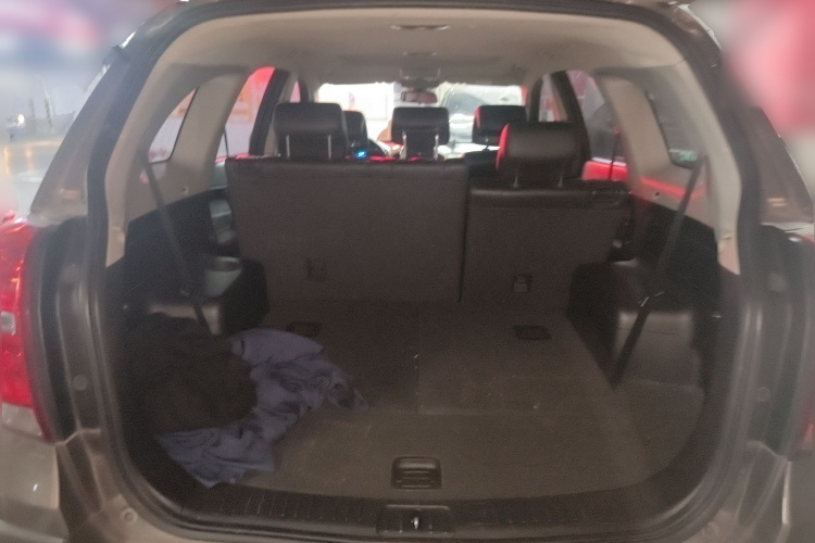 Chevrolet Captiva (Imported) 2015 car image #21