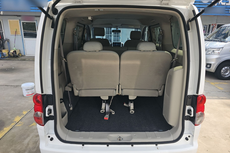 日产 日产NV200 2018 汽车图片 #21